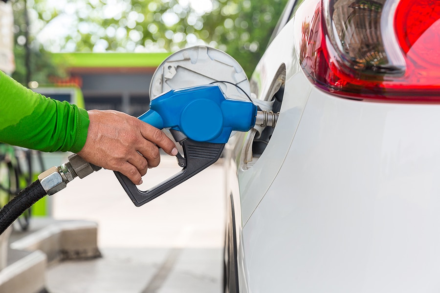 3 Creative Ways to Pay for Gas